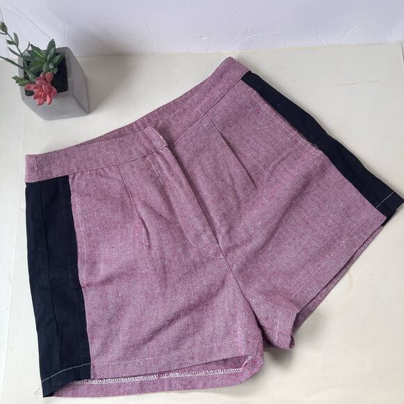 VALIJA Pleated Womens Shorts Sz Small ColorBlock Chevron High Rise 2" Red Preppy - Picture 9 of 9